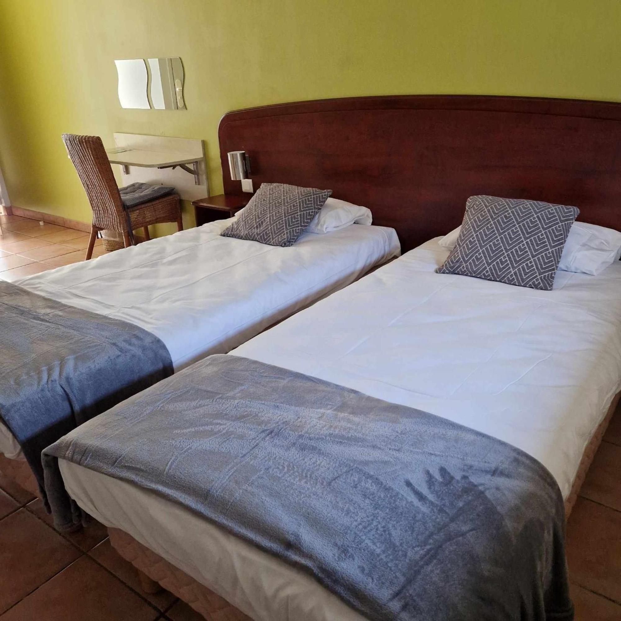 Tempo Hotel Мійо Екстер'єр фото